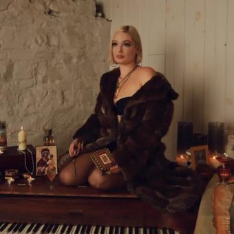 Pochette de DAMA - EP – MADRiiNA